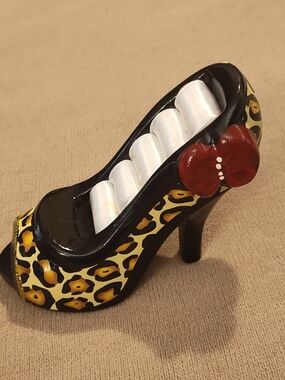 Like-New! Leopard Print High Heel Ring Holder